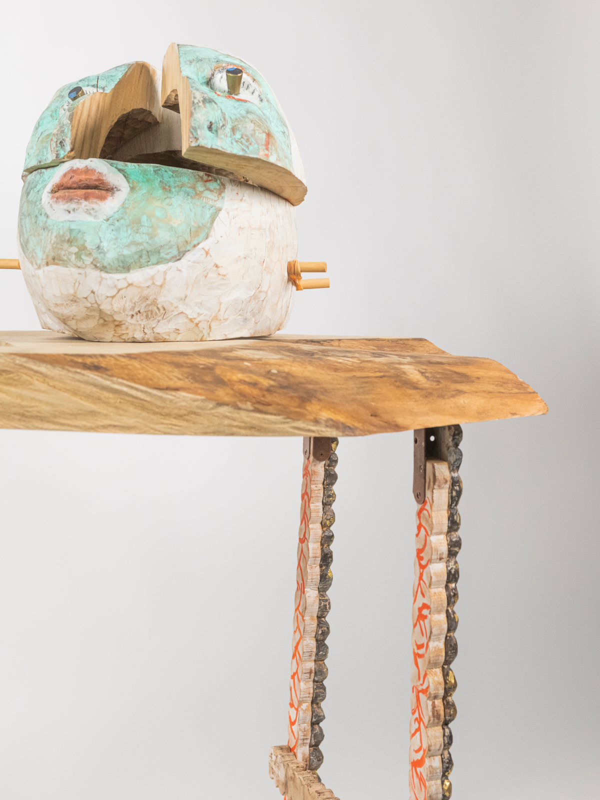 Suman Weng: The Story Takes Place in an Invisible Corner