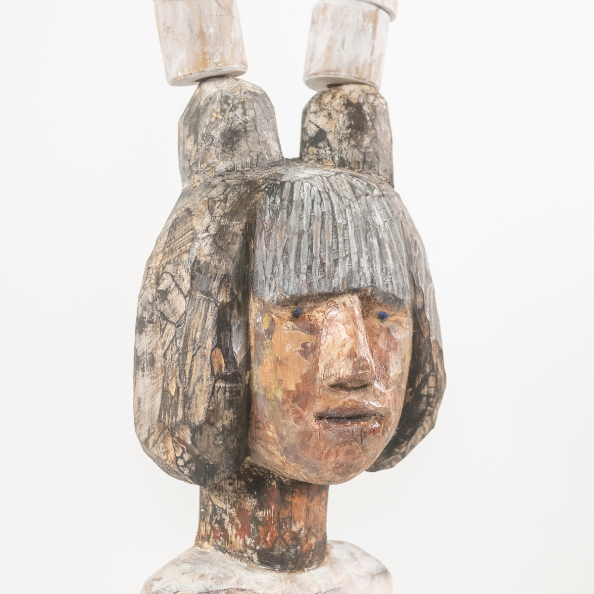 Suman Weng: Invisible Friends