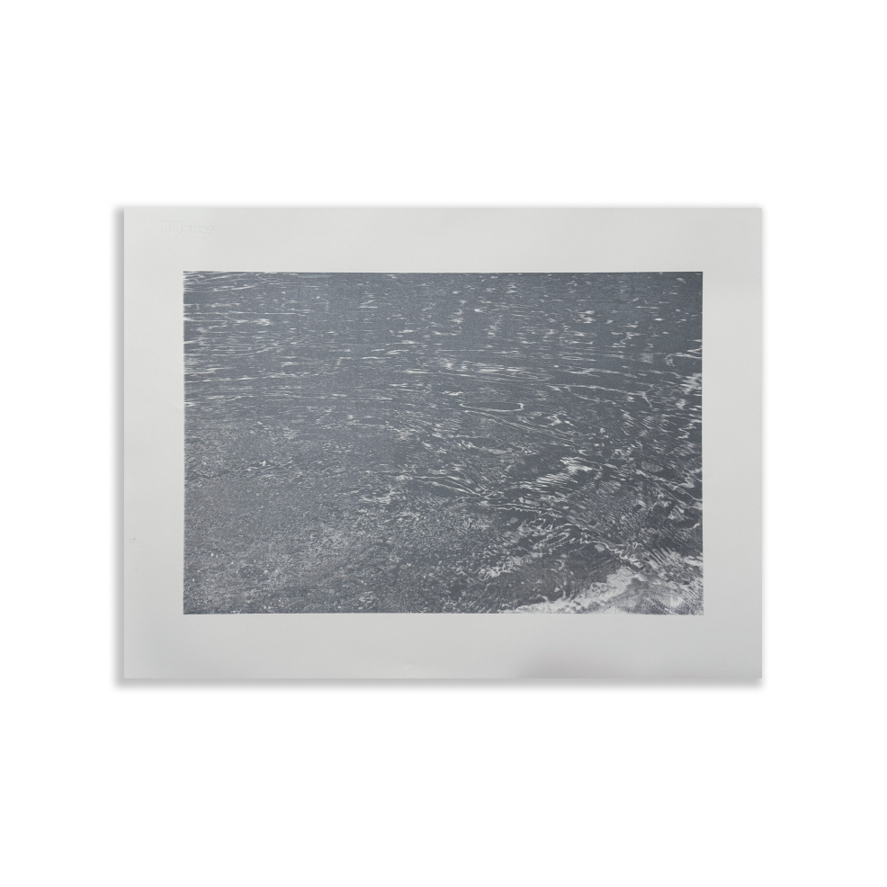 Yichen Ji: Liquid 001-Metallic