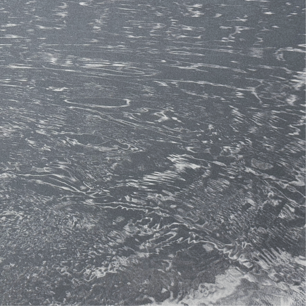 Yichen Ji: Liquid 001-Metallic